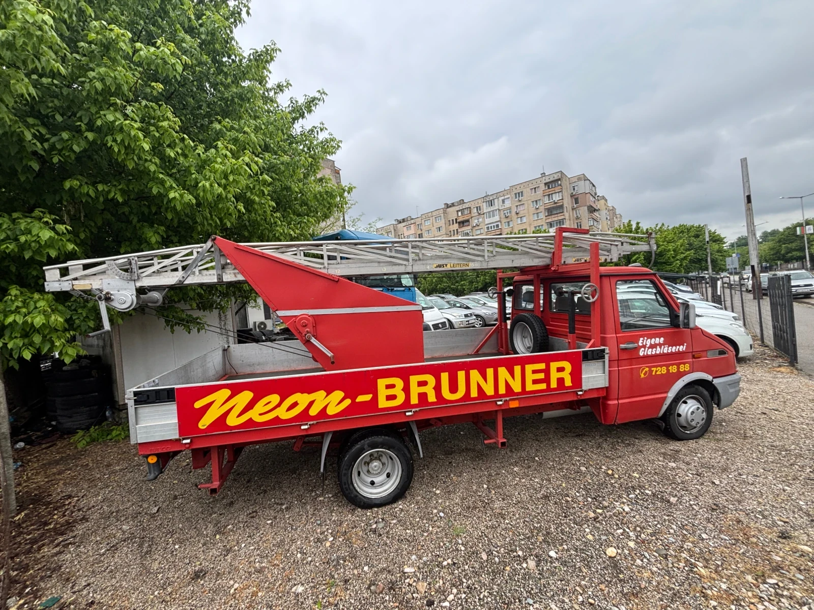 Iveco 3510 Специален 83000км, снимка 4 - Бусове и автобуси - 54478932