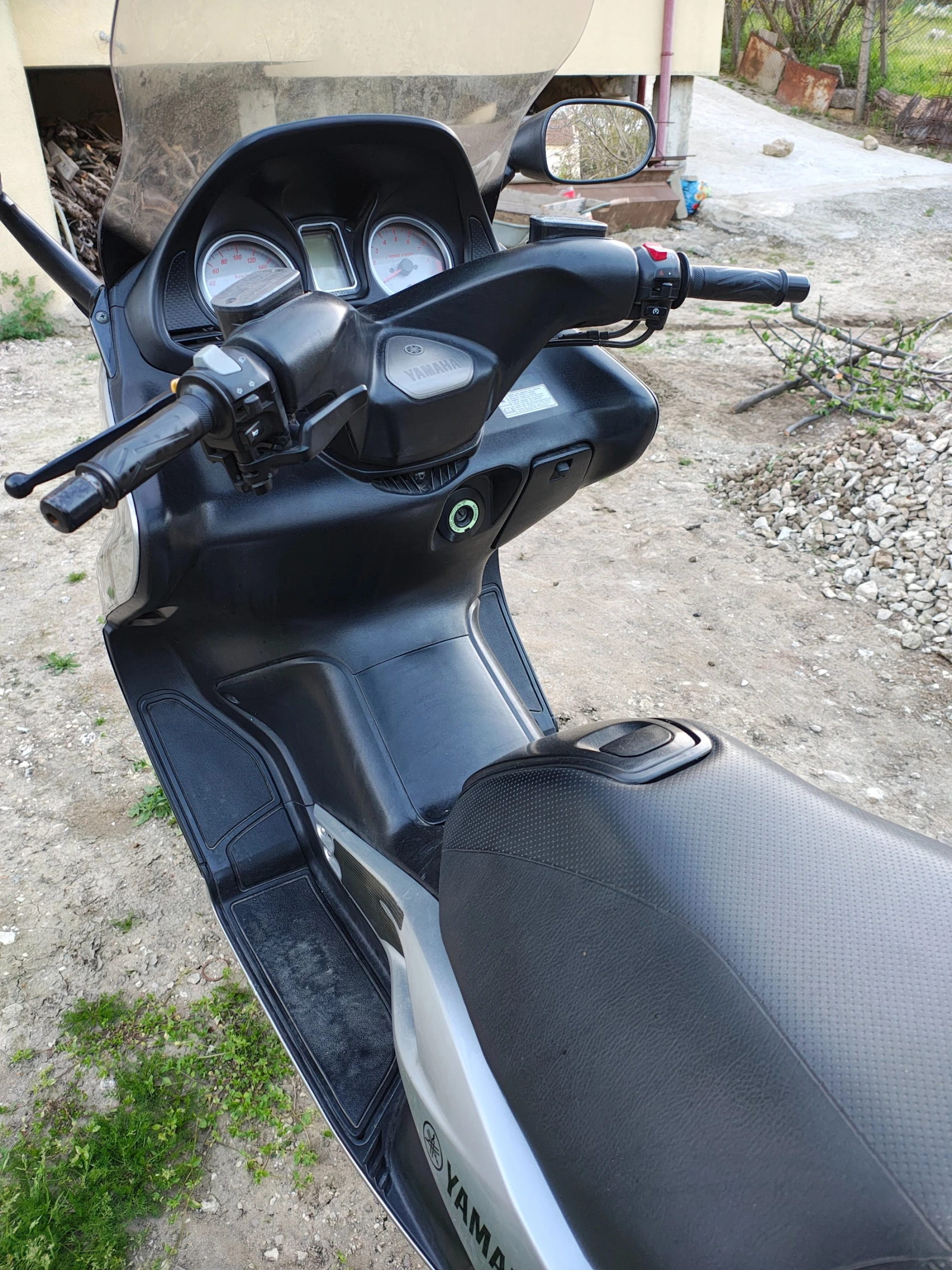 Yamaha T-max  - изображение 6