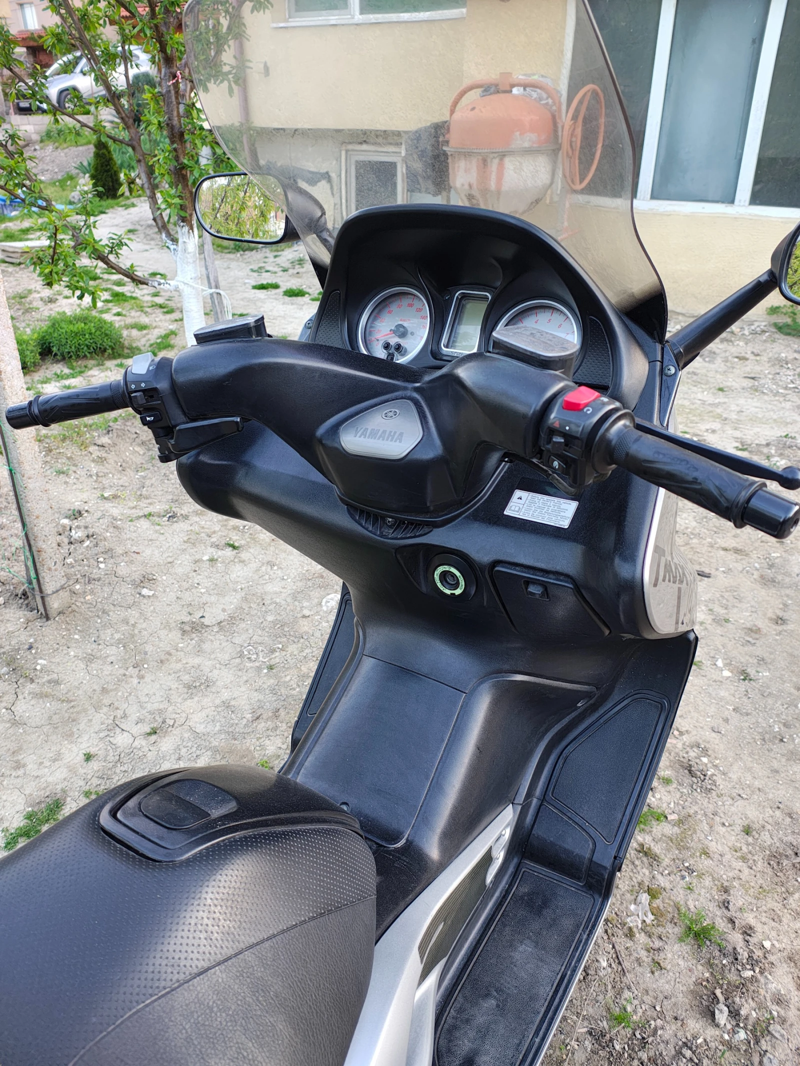 Yamaha T-max  - изображение 4