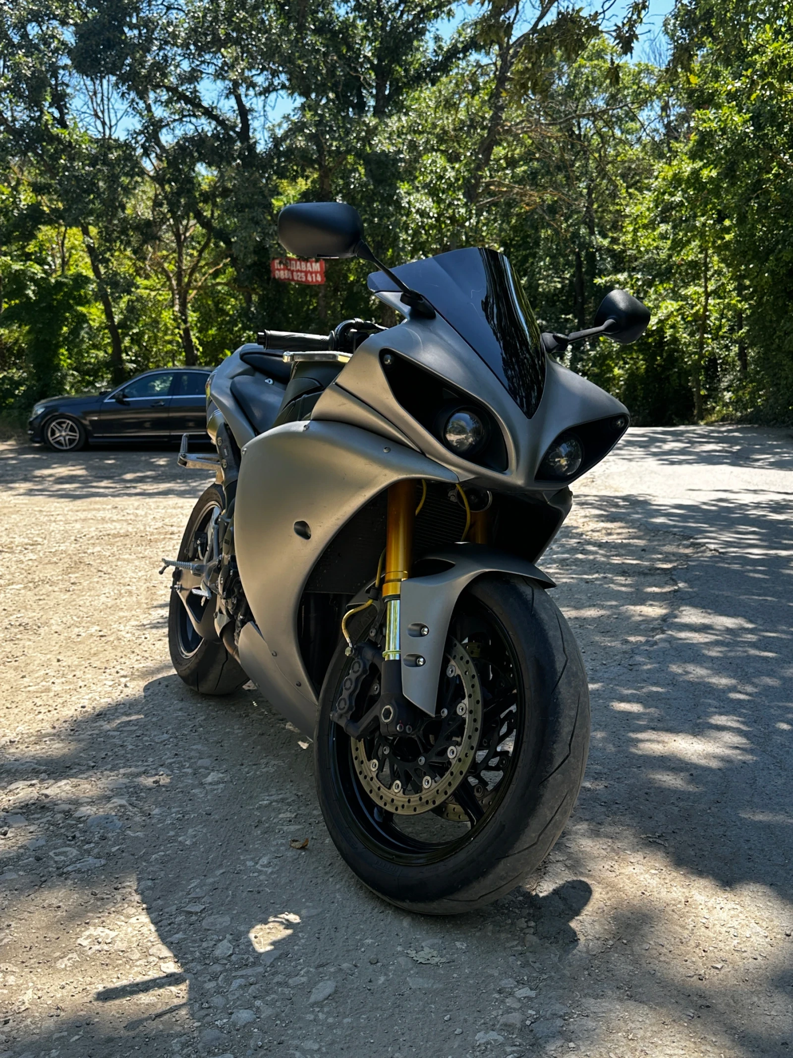 Yamaha YZF-R1