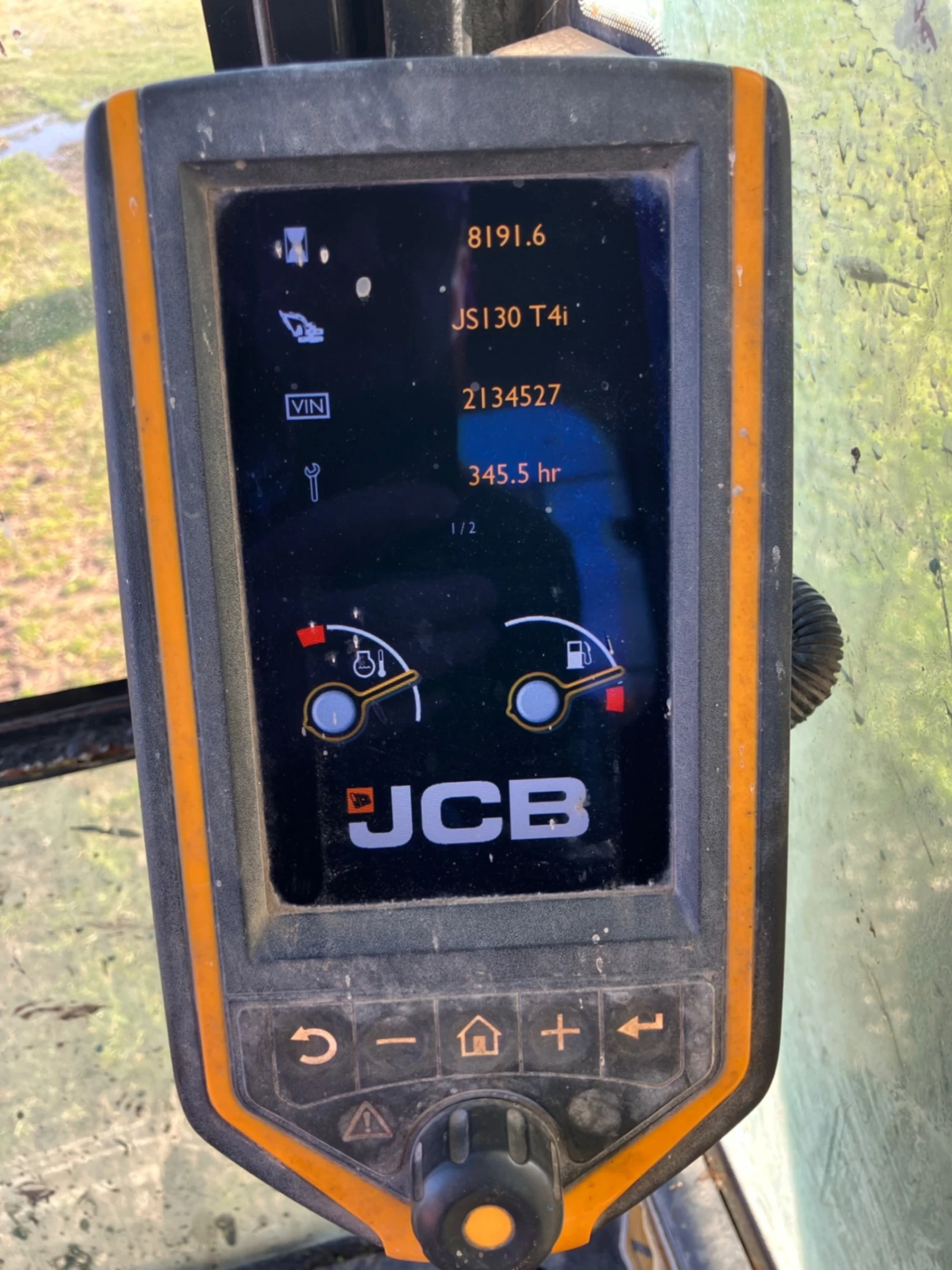 Багер JCB JS130LC, снимка 3 - Индустриална техника - 54746025