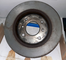 Спирачни дискове за Nissan Almera N16 , снимка 3 - Части - 44348434
