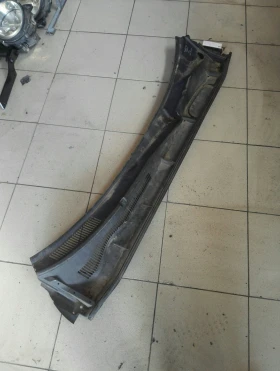 Кора под предни чистачки Тойота Рав4 07г.