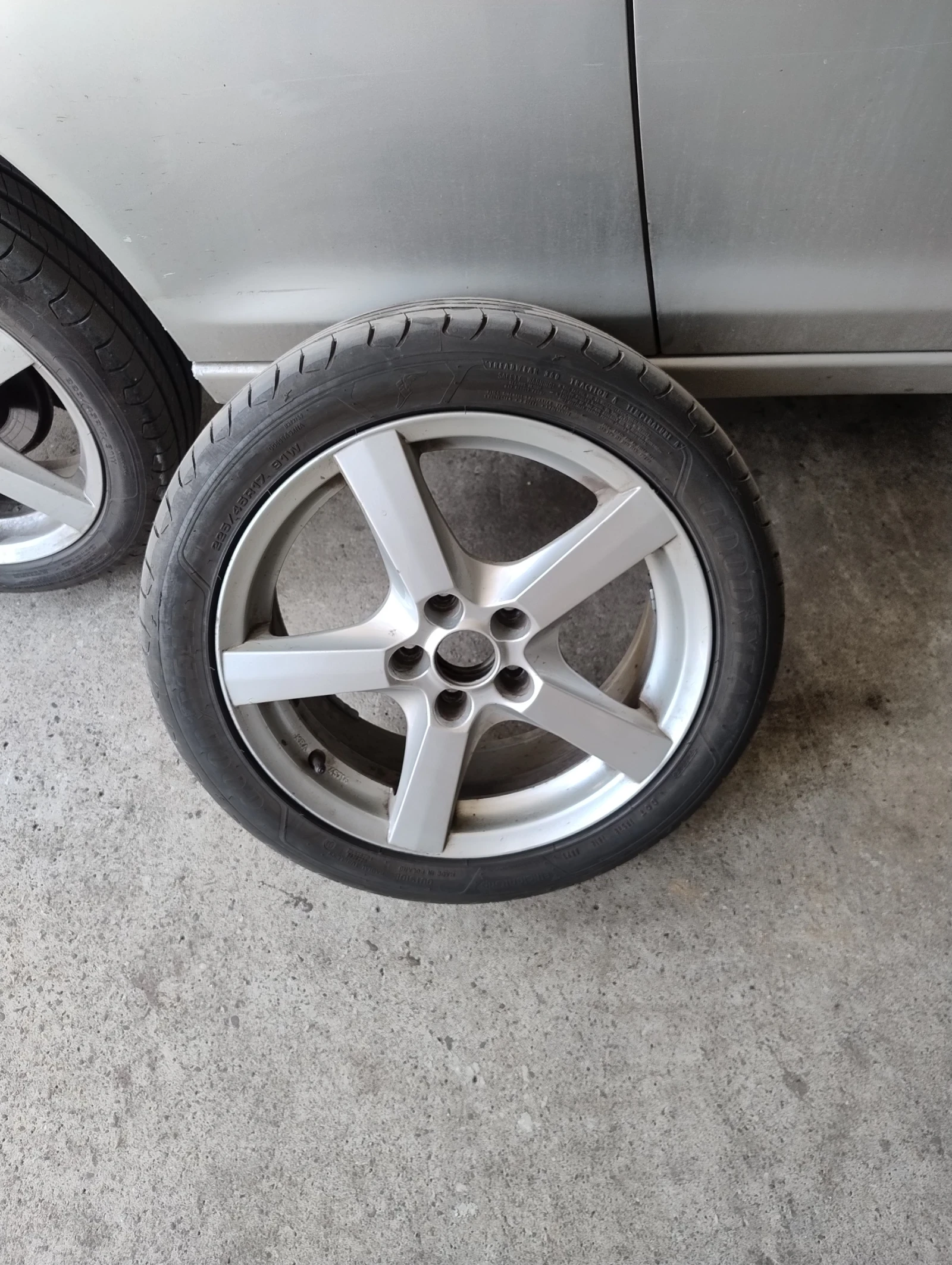    225/45R17  Honda Accord | Mobile.bg   3