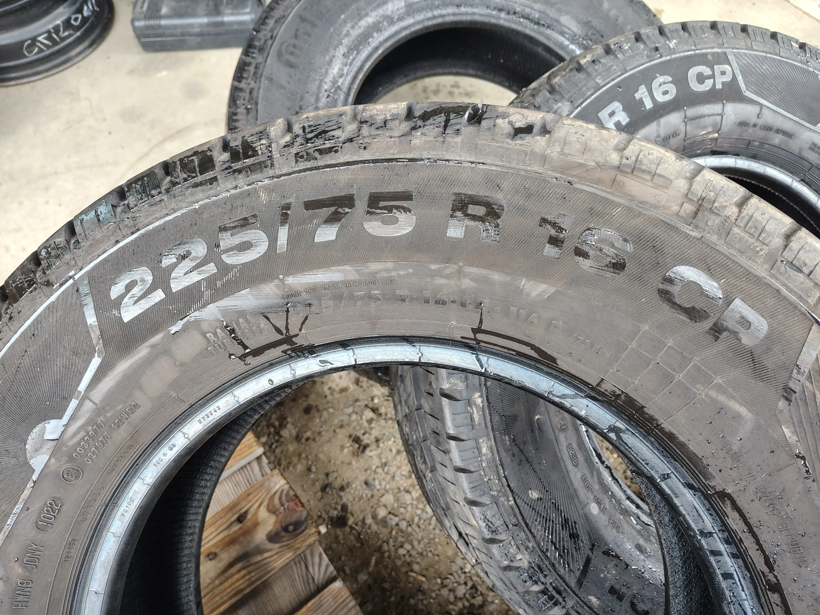 Гуми Летни 225/75R16, снимка 7 - Гуми и джанти - 55841235