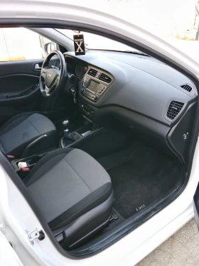 Hyundai I20, снимка 8