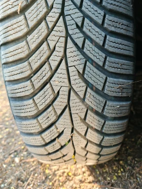 VW Passat 1, 6-105 к.с., снимка 15