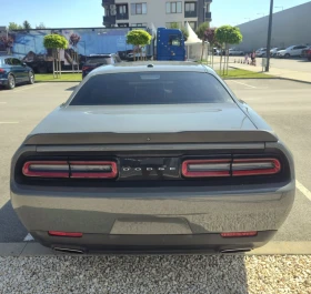 Dodge Challenger 3.6 SXT Plus V6, снимка 4