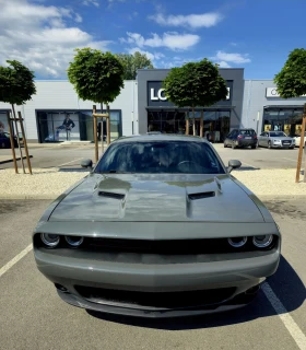 Dodge Challenger 3.6 SXT Plus V6, снимка 1