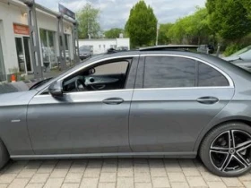 Mercedes-Benz E 400 D * AMG ПАКЕТ * AVANTGARDE * HEAD UP * 69К КМ * , снимка 8