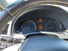 Toyota Avensis 1.8 valvematic сервизна книжка, снимка 8