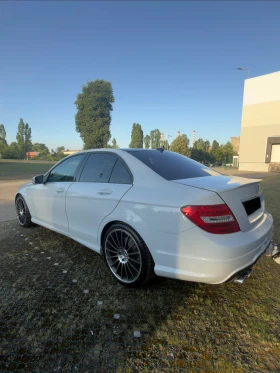 Mercedes-Benz C 350, снимка 7