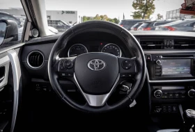 Toyota Auris 1.6 бензин ТОП! С ГАРАНЦИЯ! , снимка 9