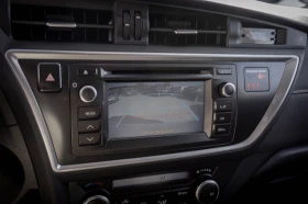 Toyota Auris 1.6 бензин ТОП! С ГАРАНЦИЯ! , снимка 15