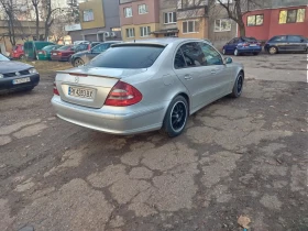 Mercedes-Benz E 220, снимка 5