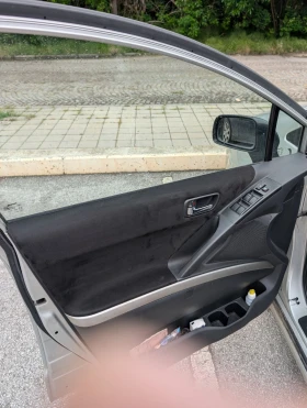 Toyota Corolla verso 2.2 D-4D 121000 км. + carvertical - 7400 лв. - 24179765 10