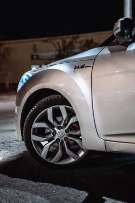 Обява за продажба на Hyundai Veloster  ~14 400 лв. - изображение 3