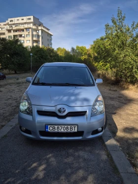 Обява за продажба на Toyota Corolla verso 2.2Dizel ~5 990 лв. - изображение 1
