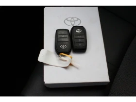 Toyota Corolla Cross Business - Hybrid - 24320 € / 47565.79 лв. - 15087454 16