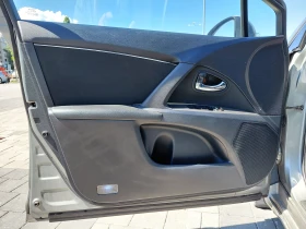 Toyota Avensis 1.8 valvematic сервизна книжка - 5500 € / 10757.07 лв. - 96991085 11