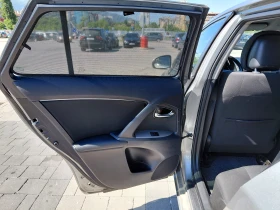 Toyota Avensis 1.8 valvematic сервизна книжка - 5500 € / 10757.07 лв. - 96991085 12