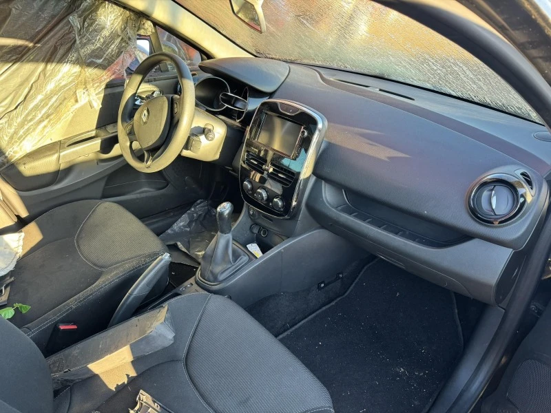 Renault Clio 1.2, снимка 5 - Автомобили и джипове - 43672742