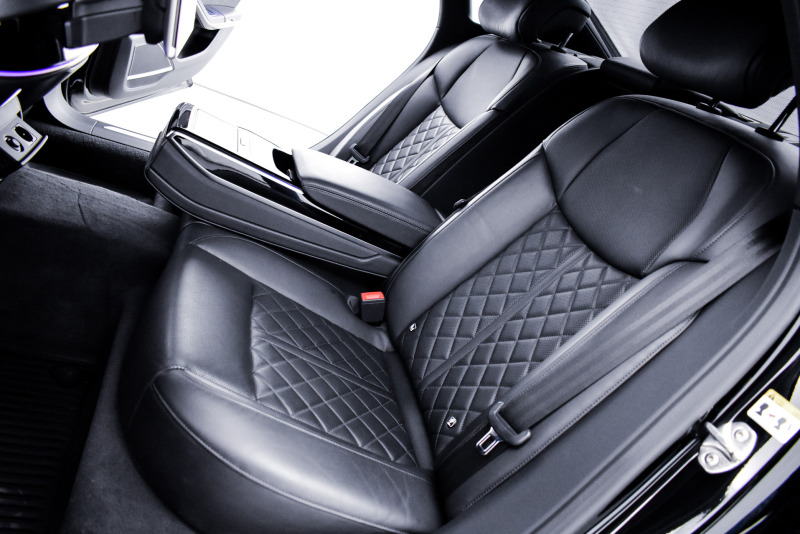 Audi A8 Black Edition S-line Long, снимка 13 - Автомобили и джипове - 45485524