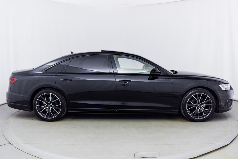 Audi A8 Black Edition S-line Long, снимка 3 - Автомобили и джипове - 45485524