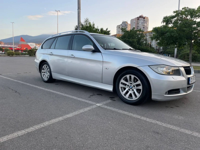 BMW 320, снимка 9 - Автомобили и джипове - 47338026