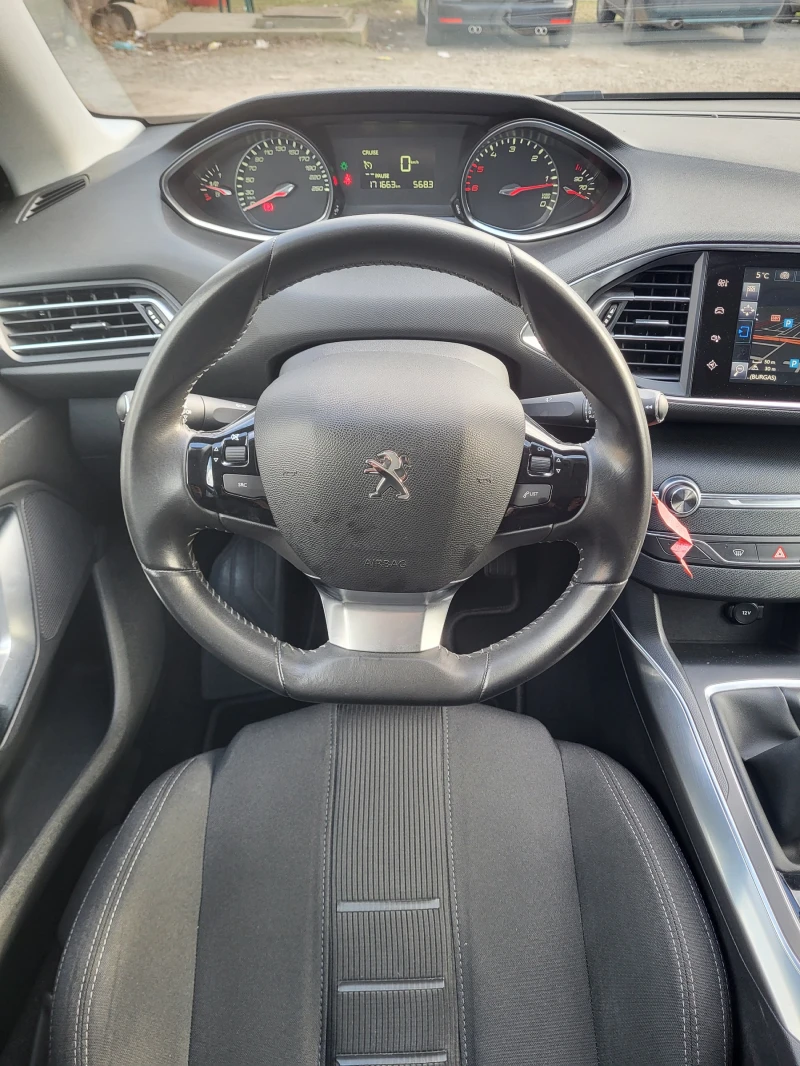 Peugeot 308 1.6HDI 120ps, снимка 15 - Автомобили и джипове - 48966066