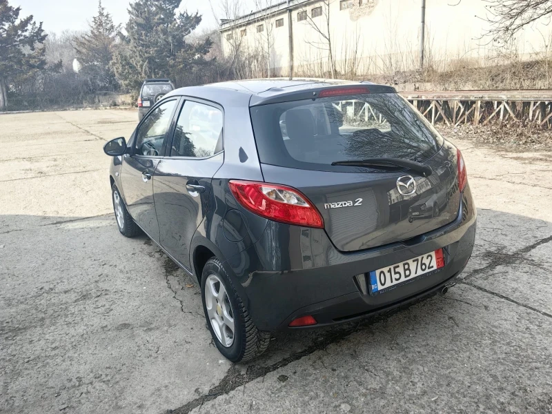 Mazda 2 1.3 -75к.с.  ГЕРМАНИЯ, снимка 4 - Автомобили и джипове - 49349221