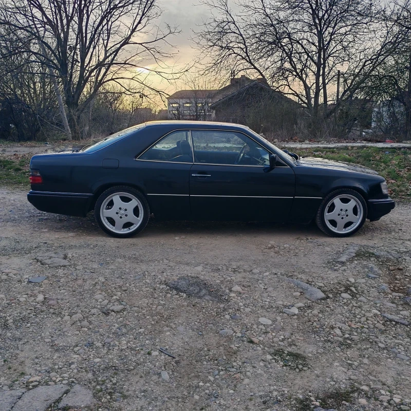 Mercedes-Benz 124 3.2, снимка 4 - Автомобили и джипове - 49508240