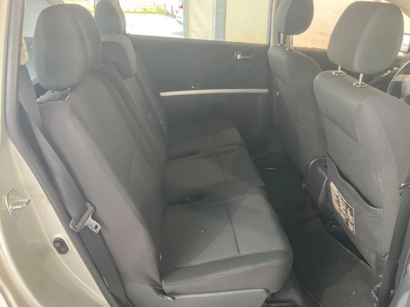 Toyota Corolla verso &#127470;&#127481; 2.2 D-4D  121000 км. + carverti, снимка 5 - Автомобили и джипове - 51448349