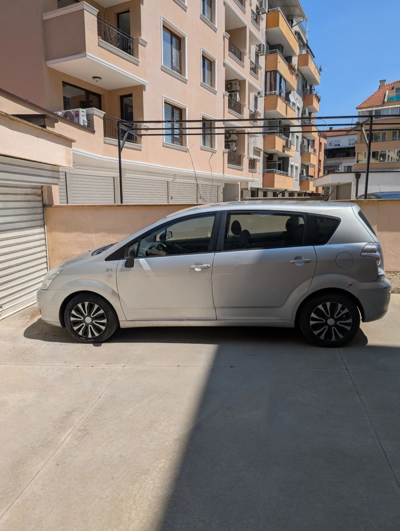 Toyota Corolla verso &#127470;&#127481; 2.2 D-4D  121000 км. + carverti, снимка 2 - Автомобили и джипове - 51448349