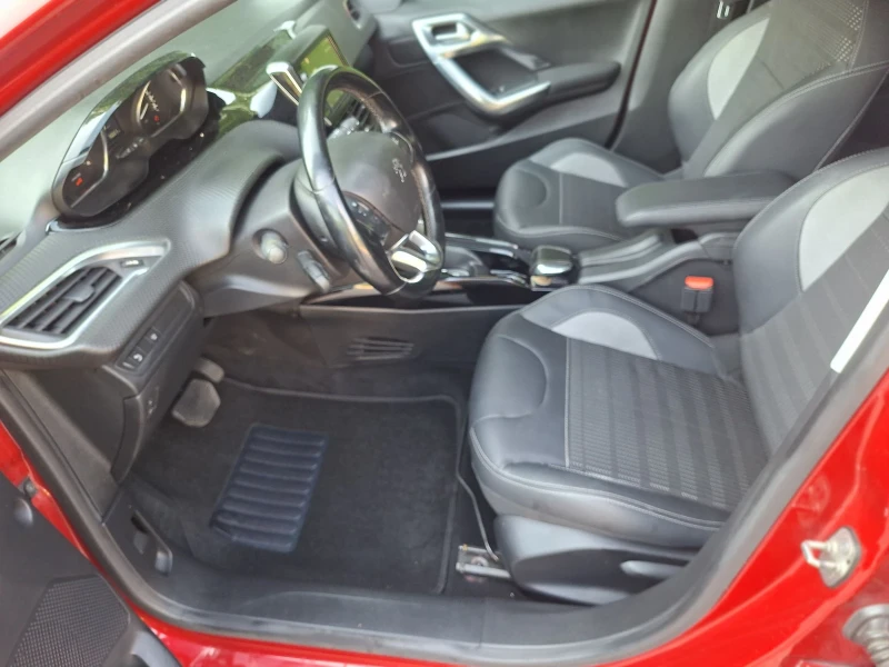 Peugeot 2008 1.6 hdi автоматик, снимка 9 - Автомобили и джипове - 51455171