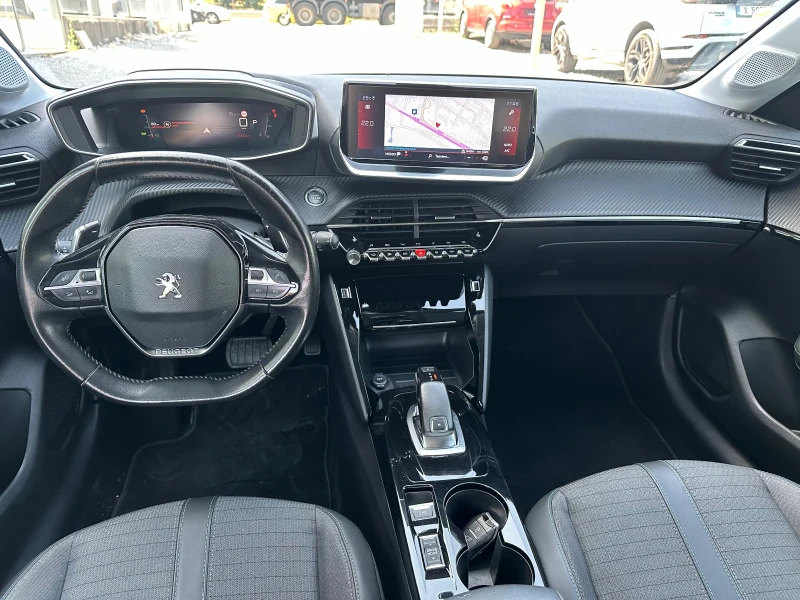 Peugeot 208 ШВЕЙЦАРИЯ  АВТОМАТИК , снимка 10 - Автомобили и джипове - 51543026