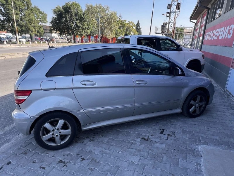 Mercedes-Benz B 200, снимка 2 - Автомобили и джипове - 52074154