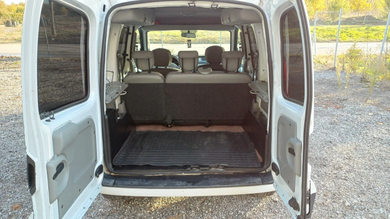 Renault Kangoo 1.5 DCI, снимка 13 - Автомобили и джипове - 52324755