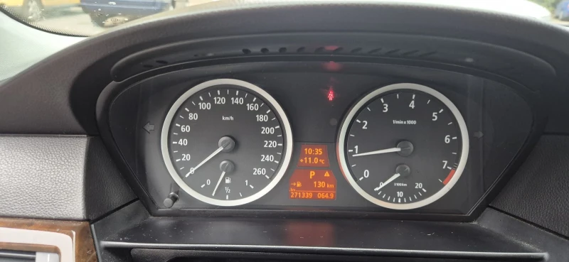 BMW 525 525I Газ-Бензин , снимка 10 - Автомобили и джипове - 52460379