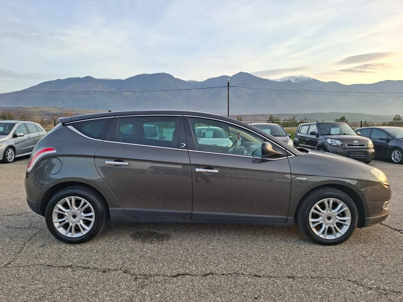 Lancia Delta 1, 6 multijet, снимка 4 - Автомобили и джипове - 52748970