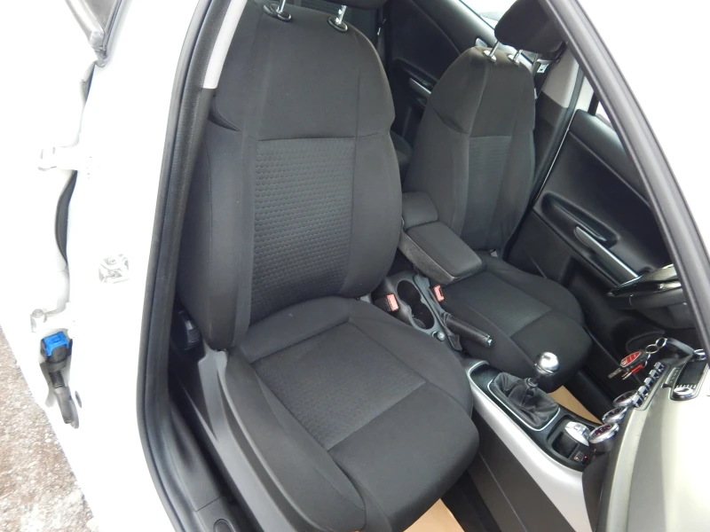 Alfa Romeo Giulietta 1.4T* ГАЗ* EURO5* , снимка 17 - Автомобили и джипове - 52827152