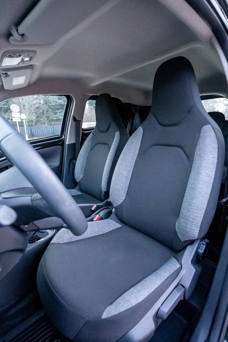 Toyota Aygo X 1.0P Play CVT, снимка 11 - Автомобили и джипове - 53463055