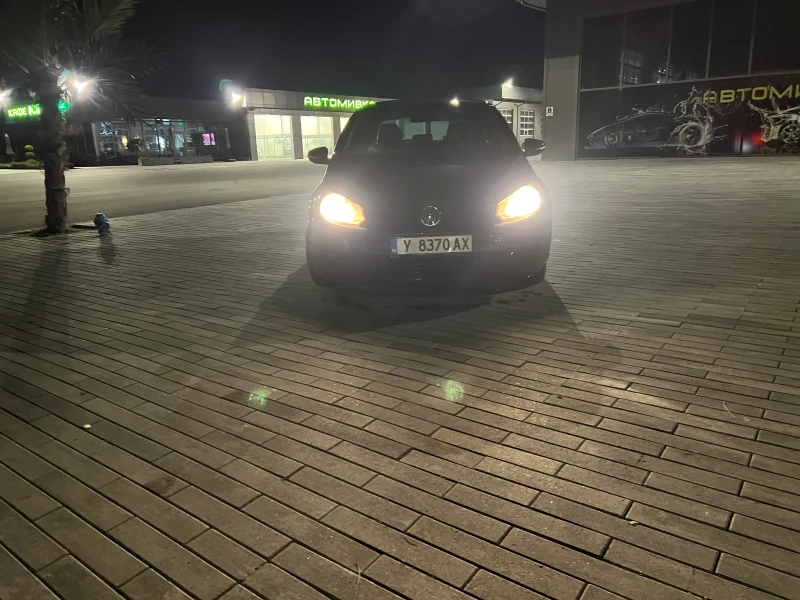 VW Golf, снимка 4 - Автомобили и джипове - 53599009