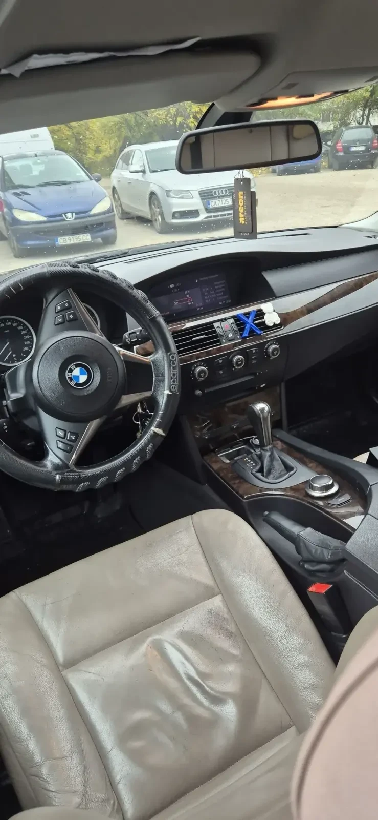 BMW 525 525I Газ-Бензин , снимка 8 - Автомобили и джипове - 52460379