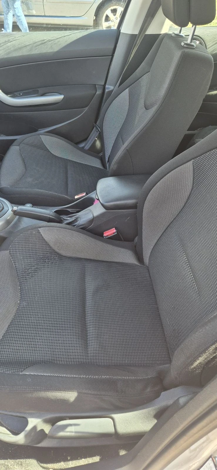 Peugeot 308 Лек, снимка 10 - Автомобили и джипове - 54045792