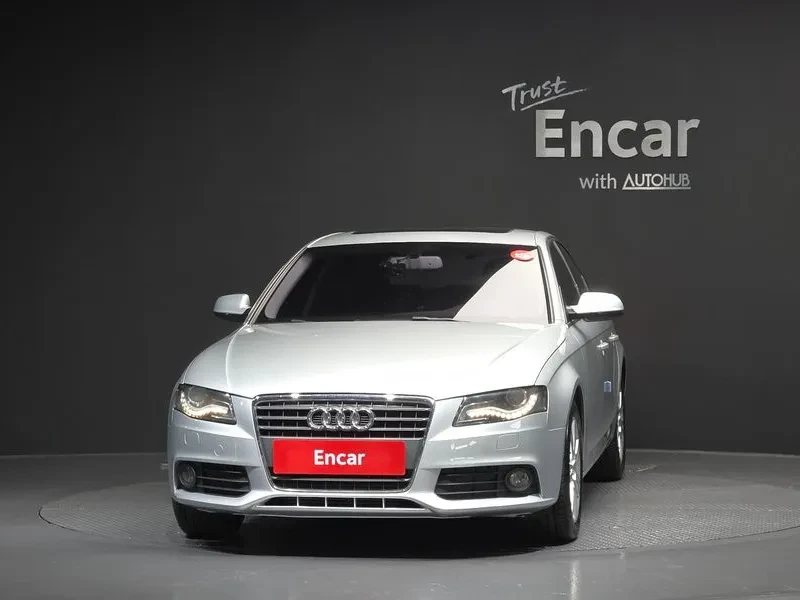 Audi A4 2.0 TDI, снимка 3 - Автомобили и джипове - 54550846
