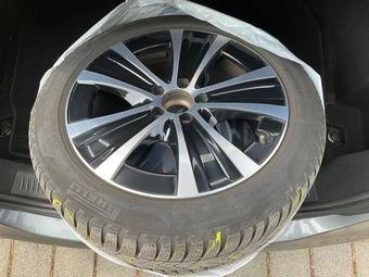 Mercedes-Benz E 400 D * AMG ПАКЕТ * AVANTGARDE * HEAD UP * 69К КМ * , снимка 14 - Автомобили и джипове - 55173115