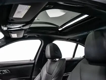 BMW 330 xDrive , снимка 15 - Автомобили и джипове - 55267122