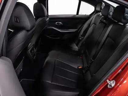 BMW 330 xDrive , снимка 17 - Автомобили и джипове - 55267122
