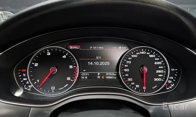 Audi A7 3.0TDI * ОБДУХВАНЕ * КАМЕРА * HEAD UP * ШИБИДАХ * , снимка 7 - Автомобили и джипове - 55837864